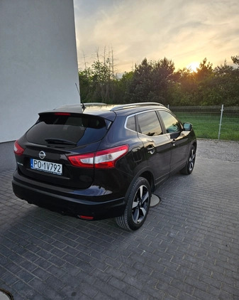 Nissan Qashqai cena 59900 przebieg: 89000, rok produkcji 2016 z Poznań małe 106